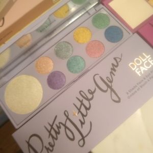 DOLL FA "PRETTY LITTLE GEM"